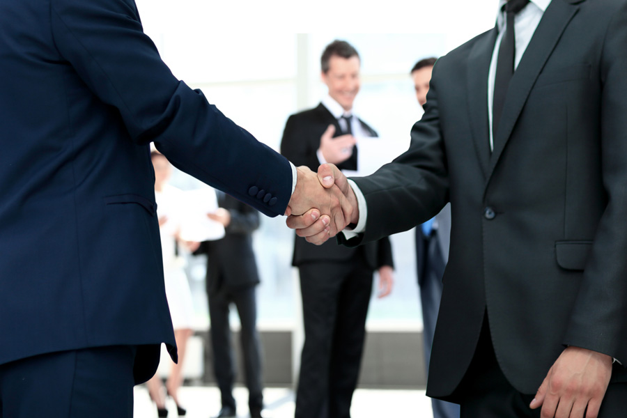 深圳合同律師視角:訂立合同能否委托訂立之深度剖析