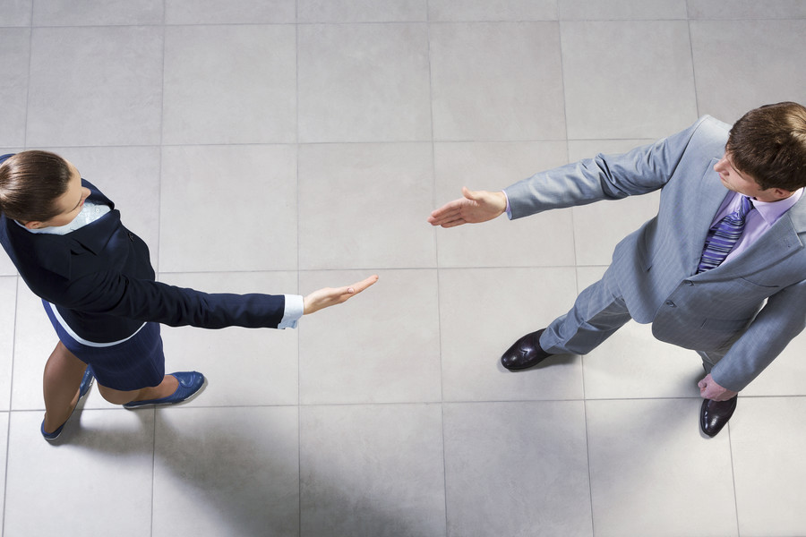 審視平等:深圳行政律師闡述證明行政不平等影響的法律挑戰與應對之策