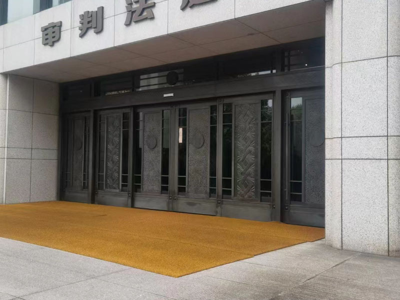 龍崗律師事務所解析：隱私權和言論自由的矛盾